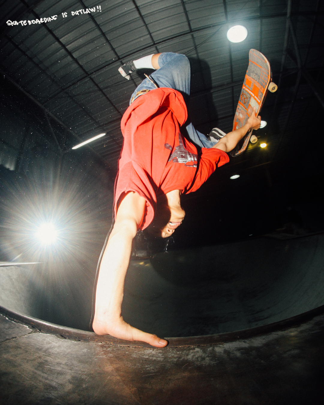 outlaw - treflag_invert one foot